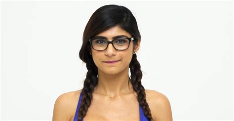 mia khalifa only fans leaked|Mia Khalifa NEW HOT ONLYFANS LEAKS